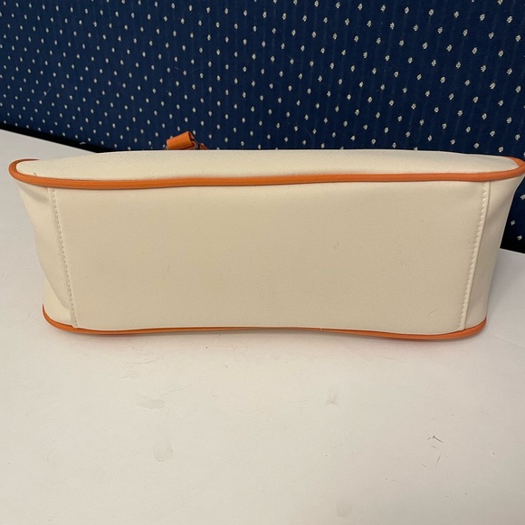 JLo Handbag - Picture 3 of 7